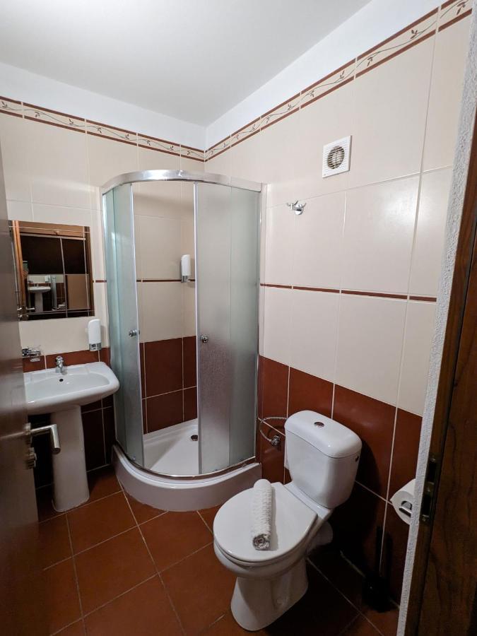 Garni Hotel Cosmopolitan Senec Dış mekan fotoğraf